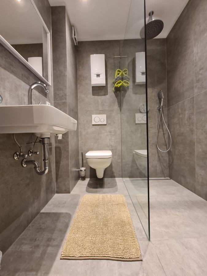 Apartment Jakimovski Wuppertal Esterno foto